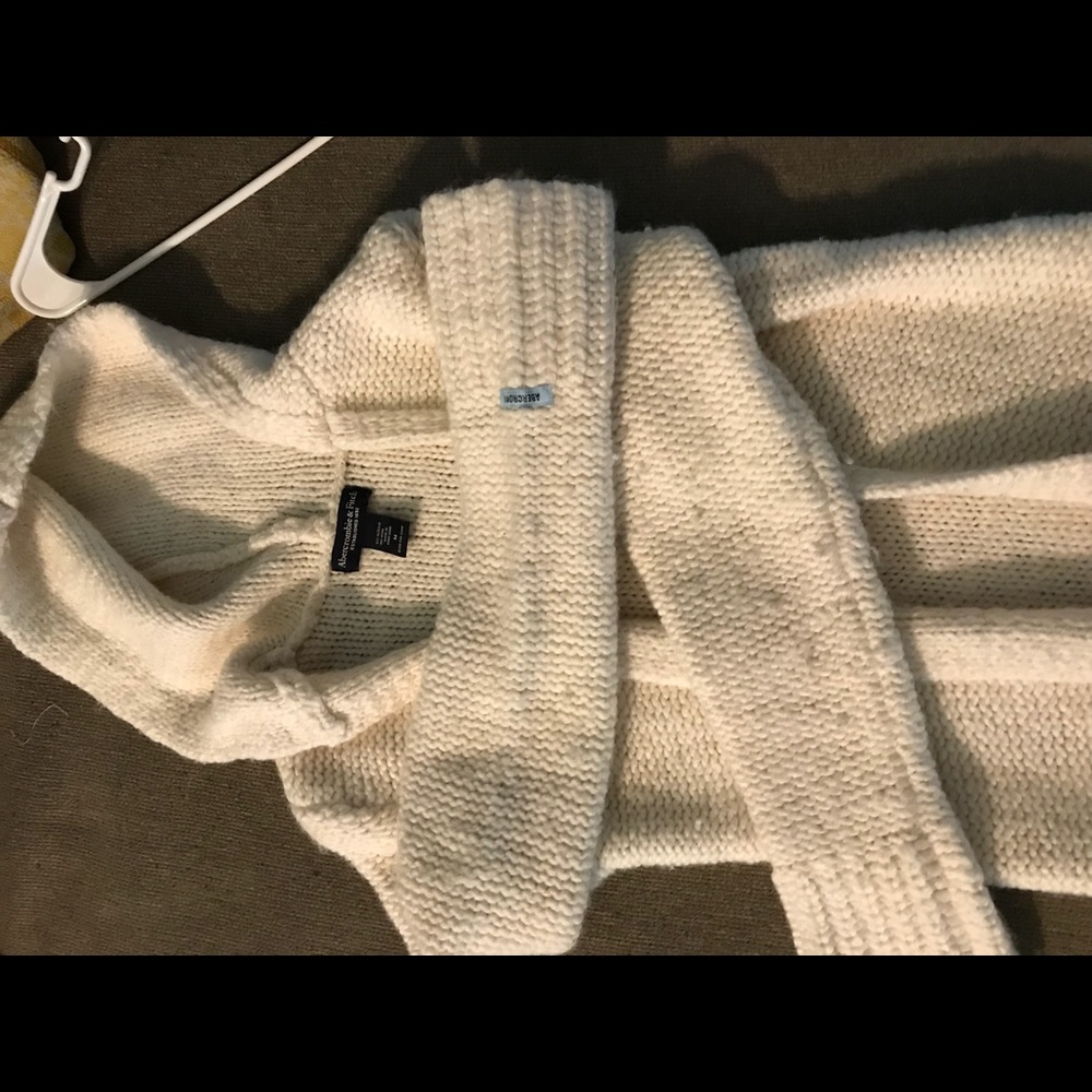 Long Sweater - Picture 3 of 3